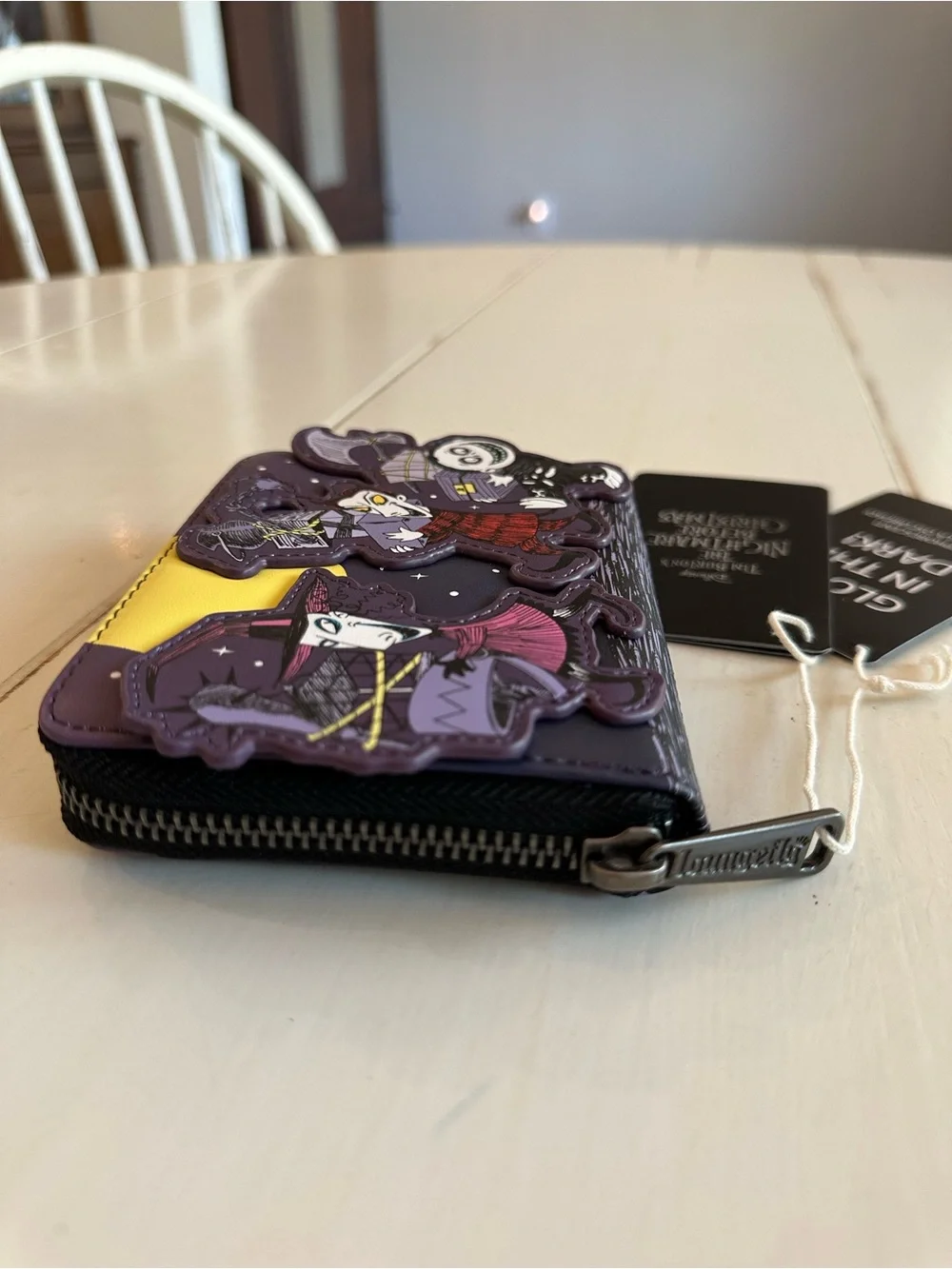 Disney loungefly zip